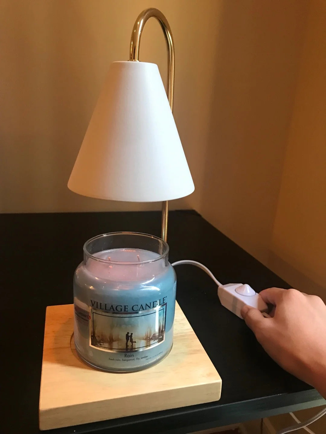 White Atmosphere Melting Lamp